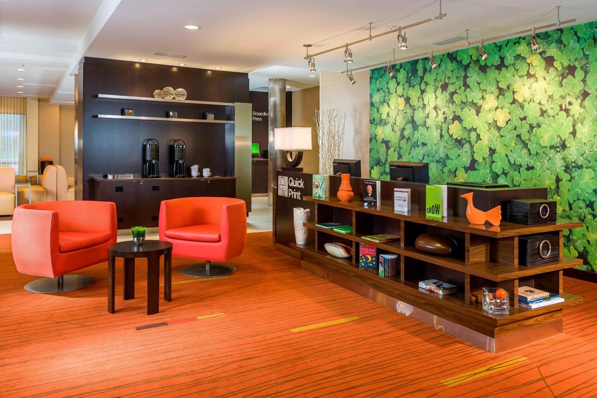 Courtyard By Marriott Kalamazoo Portage Екстериор снимка